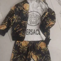 لباس و کفش بچگانه