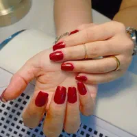 مدل کاشت ناخن فقط هزینه مواد گرفته میشودآموزش ناخن