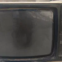 تلویزیون سیاه و سفید نوستالژیک