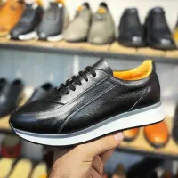 کفش کتانی چرم طبیعی