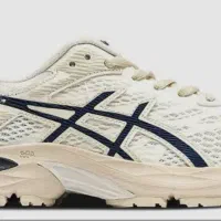 کتانی اسیکس اورجینال|کیف، کفش، کمربند|کرج, حصارک پایین|دیوار