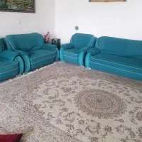 مبل ۷ نفره کاور دار خیلی تمیز و شیک و خوش نشین