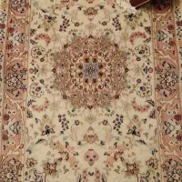 فرش زرنیم کاشان در حدود نو