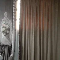 فروش ۲عدد پرده مخمل سه تیکه همراه باکتیبه ه