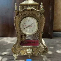 ساعت دیواری ، ساعت رومیزی