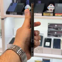 Iphone 16 Pro max در تمامی رنگ باتری۱۰۰ ۲۰بارشارژ|موبایل|کرج, گوهردشت|دیوار