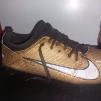 کفش فوتبال ایرزوم