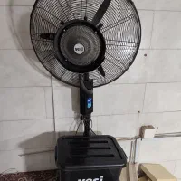 پنکه مه پاش ایستاده وسی ایتالیا
