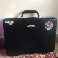کیف دیپلمات  دارای روکش چرم
