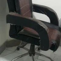 صندلی اداری مدیریتی در حد نو