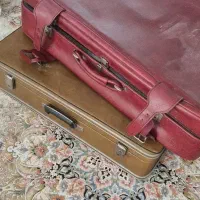 چمدان قدیمی دکوری