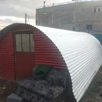 دو کانکس یکی ده متری یکی که بیست چهار متر می باشد