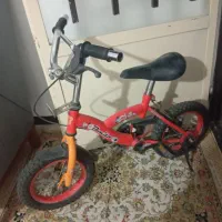 دوچرخه ۱۲|دوچرخه، اسکیت، اسکوتر|قدس, شهر‌قدس|دیوار