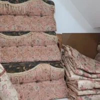 میز غذا خوری شش نفره و متکا