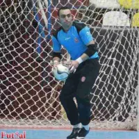 دروازه بان یا بازیکن معمولی برای سالن