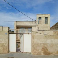 زیر زمین اجاره ای با نور مناسب