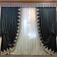 پرده به همراه کتیبه و تور