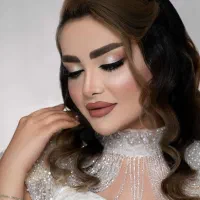 میکاپ و شینیون فوق تخصصی عروس و همراهی فقط۵۰۰|خدمات آرایشگری و زیبایی|قم, زنبیل آباد|دیوار