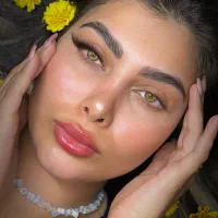 کاشت مژه ۱۷۹ در مرکز تخصصی کاشت مژه|خدمات آرایشگری و زیبایی|شیراز, باغ تخت|دیوار