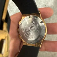 ساعت هابلوت|ساعت|شیراز, غدیر جنوبی|دیوار