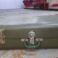 چمدان قدیمی|کلکسیون اشیاء عتیقه|اهواز, الصافی|دیوار