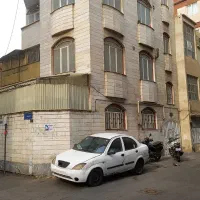 ۴۷ متر خوش نقش غرق در نور