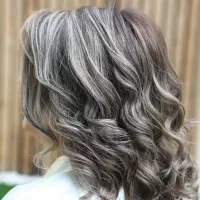 خدمات رنگ و لایت|خدمات آرایشگری و زیبایی|چمستان, |دیوار