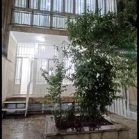 ۱۲۰متر ویلایی طبقه همکف با حیاط دربست.غیوری