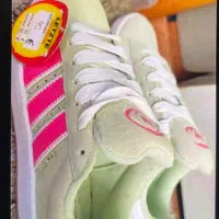 کفش ادیداس اصل نو نو قیمت خیلی پایین زدم سایز۳۸