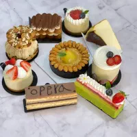 آموزشگاه فنی حرفه ای تجلی نور عطاری شیرینی و آشپزی