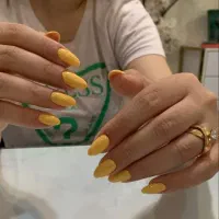 کاشت ناخن ۷۰۰