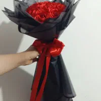 باکسی پر از رز|گل مصنوعی|شیراز, محراب|دیوار