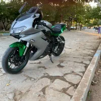 بنلی 300 ریس