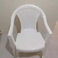دوعدد صندلی