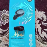 سالم یک هفته میشه خریدم با جعبه وشارژر