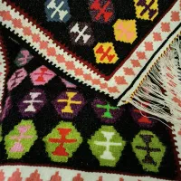 گلیم دستباف با نخ شنل و بافتی خوب|گلیم، جاجیم، گبه|میانه, |دیوار