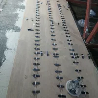 به۲تا کارگر نیازمندیم جهت کاشی و اسلب چسبی