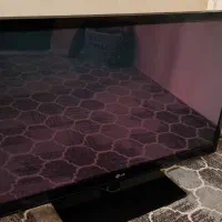 دو عدد تلوزیون ال‌جی اصلی ۴۳