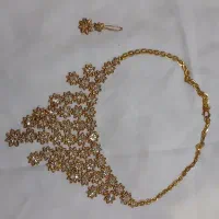 گردنبند وگوشواره طرح زیتون