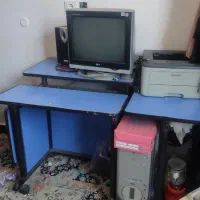 دوچرخه و میز کامپیوتر