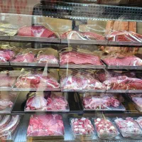 ۱نفرقصاب ماهی کار مرغکار ماهر