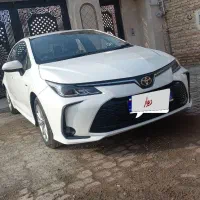 تویوتا کرولاالیت۱۸۰۰ هیبریدچرم