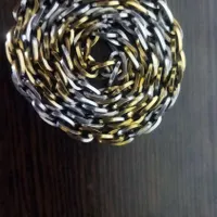 دو عدد گردن بند