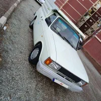 پیکان وانت ۹۳ عروسک