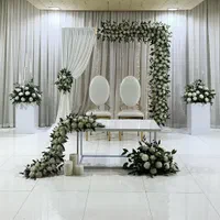 دیزاین و گل آرایی مجالس