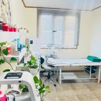 اجاره اتاق کاشت مژه ارایش دایم ماساژیااسکالپ‌تراپی|اجارهٔ دفتر کار، اتاق اداری، مطب|یزد, |دیوار