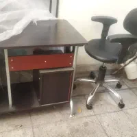 میز کامپیوتر و صندلی در حد نو بدون خطو خش
