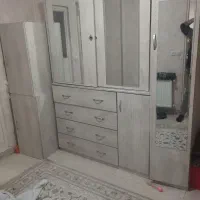 کمدرگال لباس ودراور4کشوپهن وقفسه لوازم ارایشی