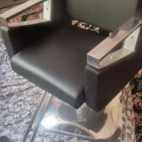 صندلی ارایشگری مردانه اصلاح جک پدالی دسته مثلثی|آرایشگاه و سالنهای زیبایی|تبریز, |دیوار