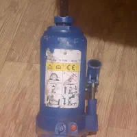 جک روغنی ۱۵ تنی